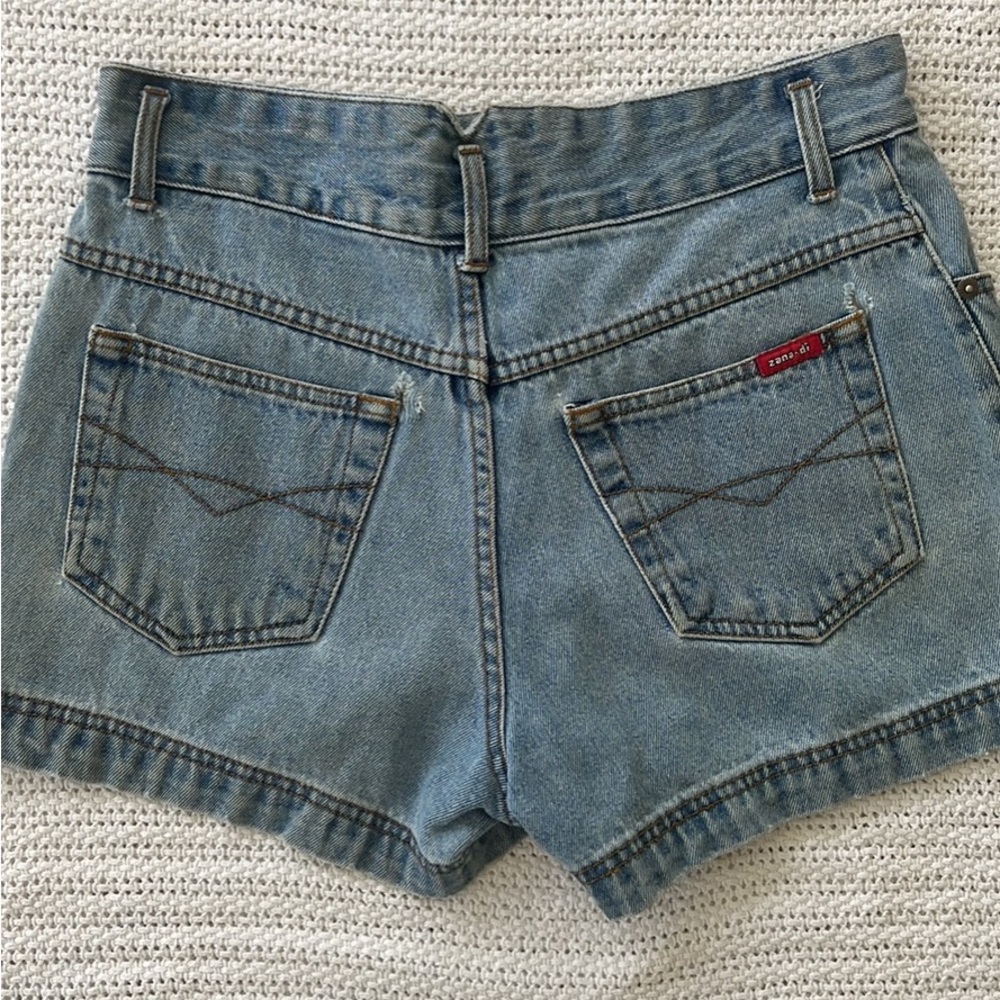 Vintage Zana Di shorts!! Size 7!!